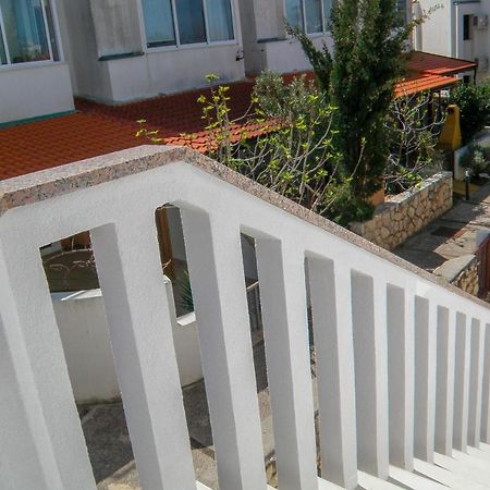 Lada Apartmani Novalja Kültér fotó