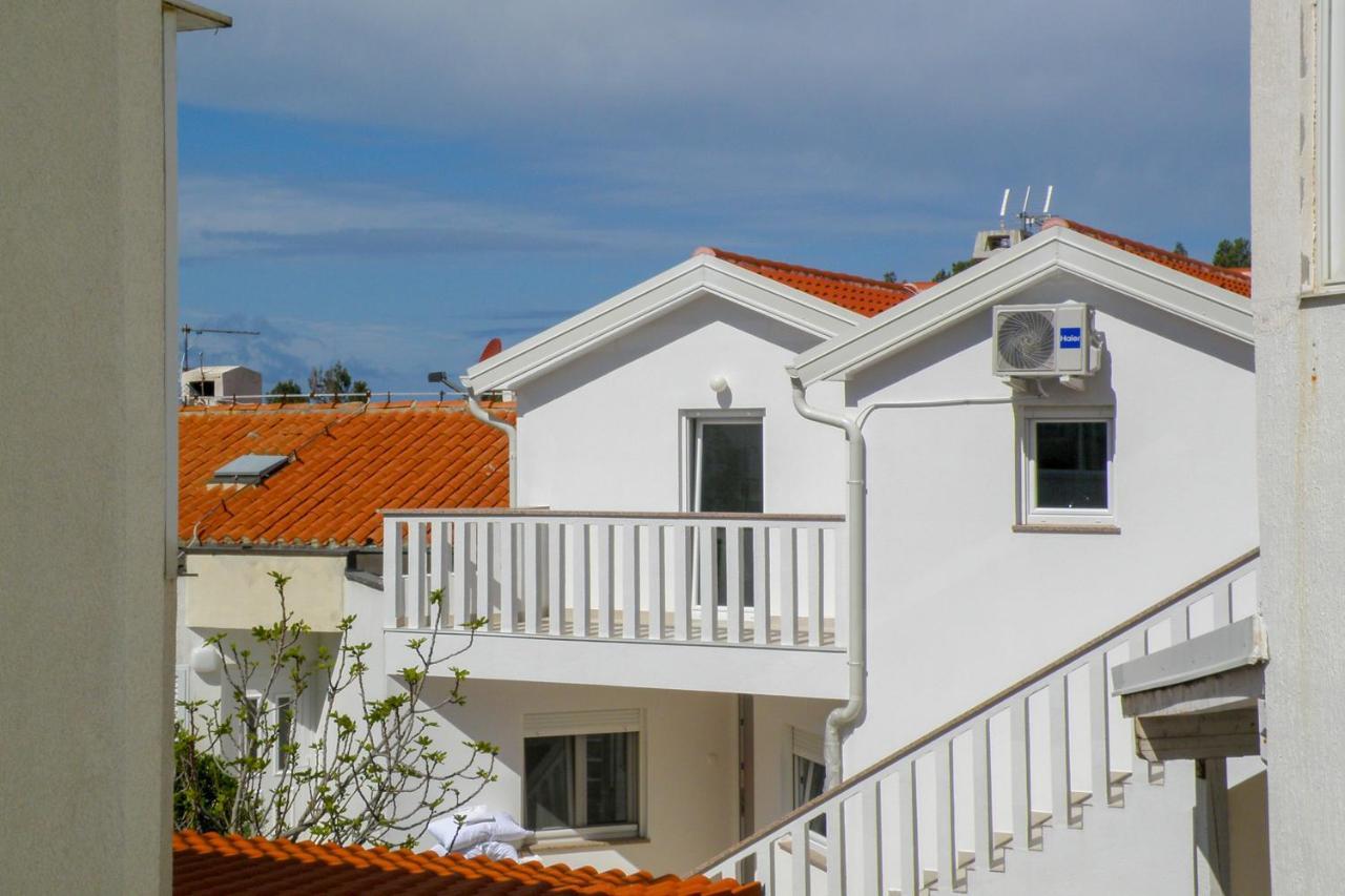 Lada Apartmani Novalja Kültér fotó