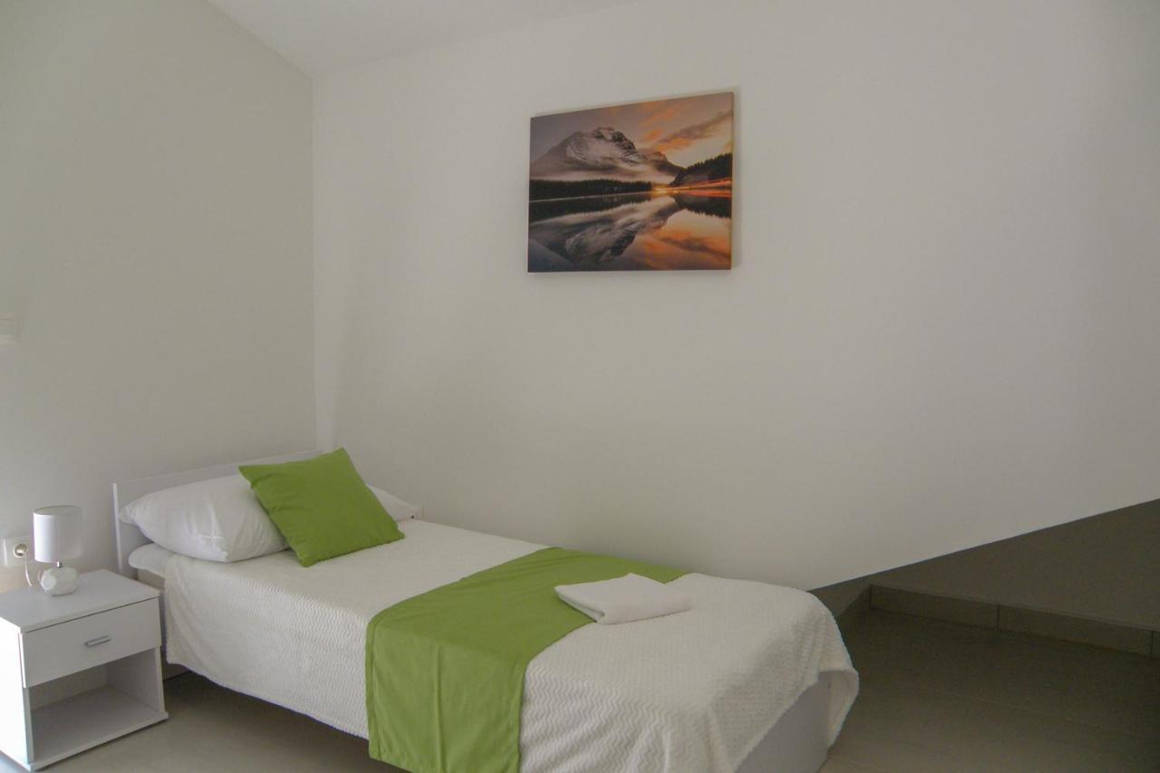 Lada Apartmani Novalja Kültér fotó
